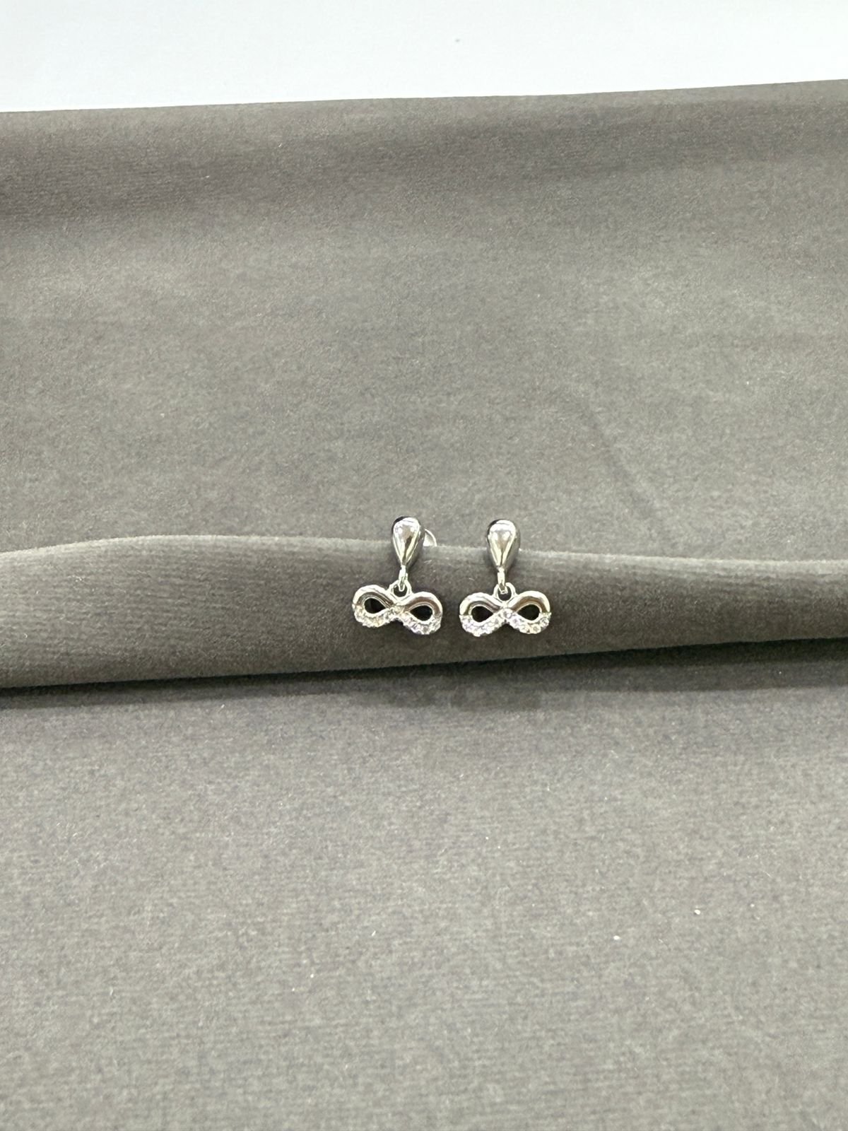 92.5 Silver Baby Infinity Drops 